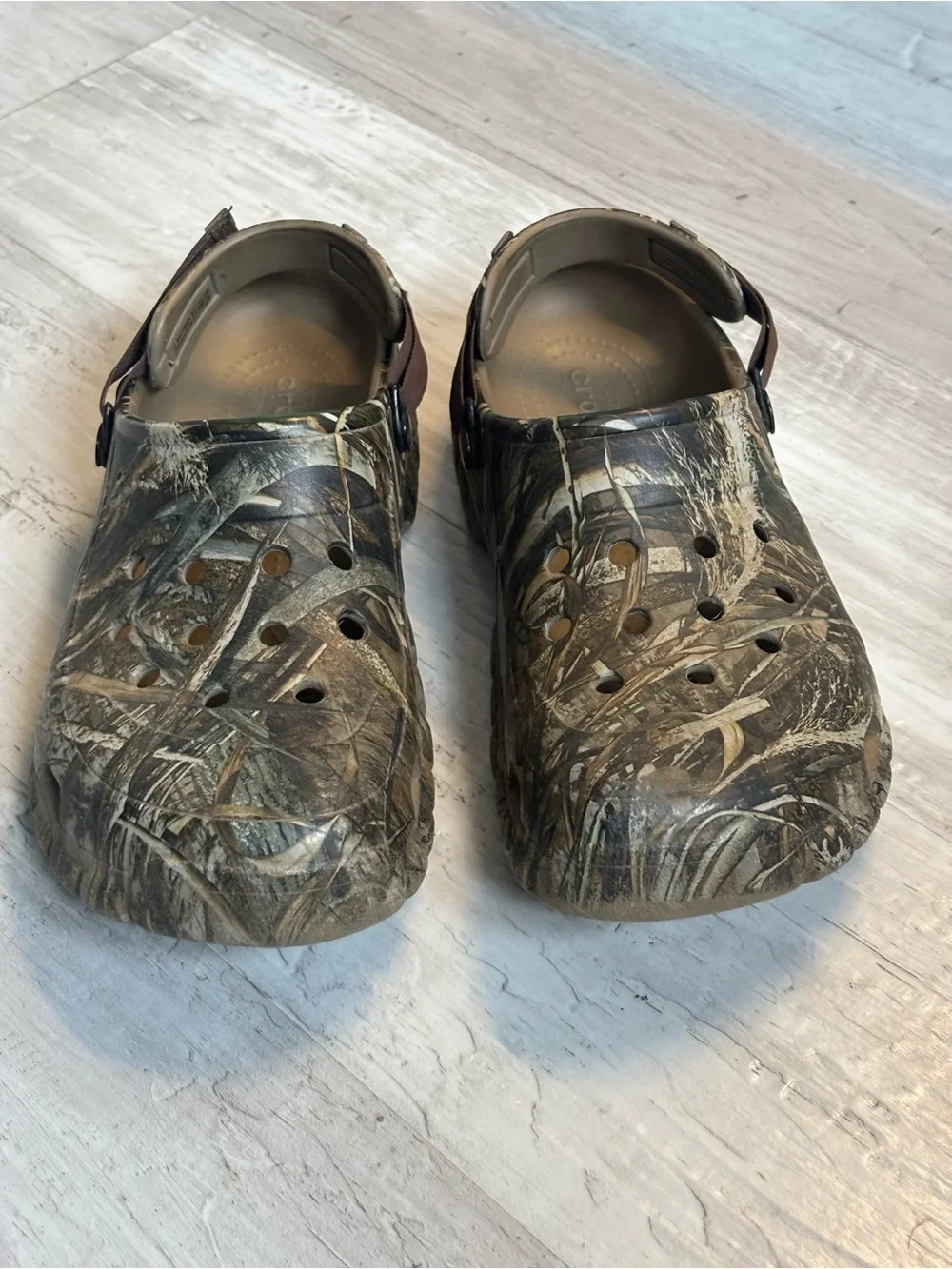 CROCS Realtree Camo Adjustable Strap Clogs Men’s Size 10